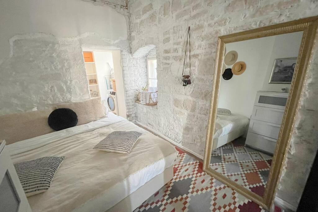 The Bungalow By The Sea In Historic Porec Old City Exterior photo